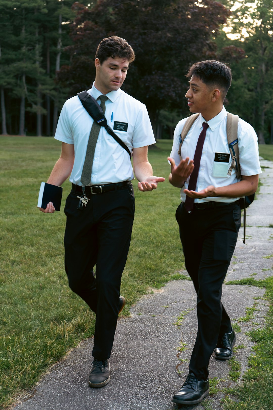 Uniformity in Faith: The Dress Code of Mormon Missionaries